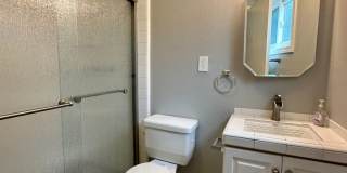 Beautiful 3 Bedroom 2 Bath Condo in Point Loma w/Three Private Patios Gallery 25