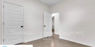 1374 Dow Place Gallery 12