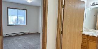 Pointe West I Gallery 7