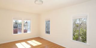 4231 Montgomery St Gallery 1