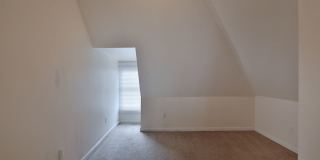 Large 4 Bedroom North Campus Townhouse - 1st house from High Street Gallery 20