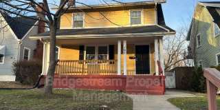 167 W Hudson Ave Gallery 1