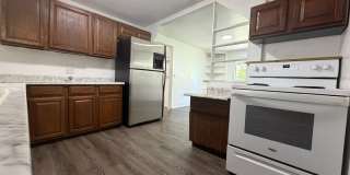 3 Bedroom home in SE Roseburg Gallery 6