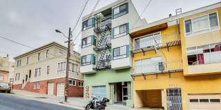 2240 LARKIN Street Gallery 13