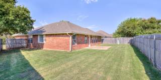 Beautiful home in Edmond Gallery 30