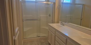 Adorable 3 bedroom 2.5 bath with loft Gallery 22