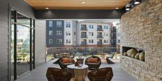 Aventon Nora Gallery 25