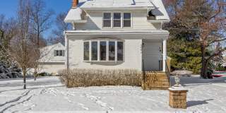 306 LINCOLN Avenue N Gallery 1