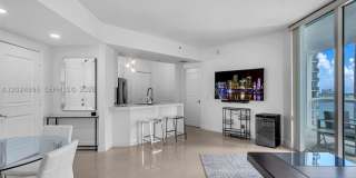 480 NE 30th St Gallery 7