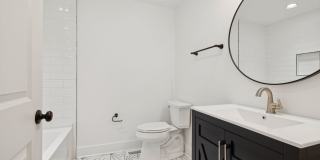 Beautifully Remodeled Home Just Minutes From Downtown Nashville Gallery 35