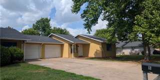 2004 Cypress Place 2004 Cypress Place Gallery 1