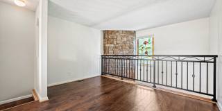 Warm 1 bd in heart of Aurora Gallery 12
