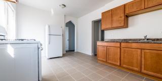 7846 S Saginaw Ave Gallery 11