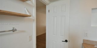 6884 N Kendall Dr Gallery 53