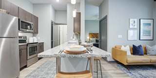 Sola Station Canalside Apartments Gallery 39