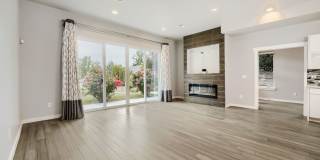 Beautiful 4bed/2.5bath Home in Desirable West Seattle Location! Gallery 7