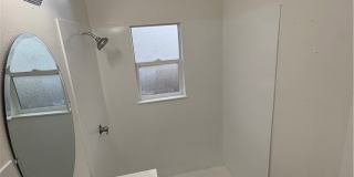 1362 Garnet Gallery 17