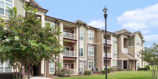 Aston Apartments Gallery 31