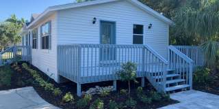 ***PET FRIENDLY***LAKE PARK ***4 BED / 2 BATH***AMAZING LOCATION ***ANNUAL RENTAL** Gallery 1