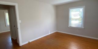 3 Bed 2 Bath Cottage in Midtown! Gallery 19