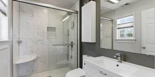 619 Woodland Avenue Gallery 21