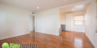 Beautiful Condo Only 6 blocks to the beach | Seaside District of Oceanside Gallery 16