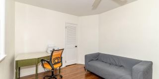 1800 LARK Lane Gallery 34