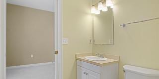 PORT WARWICK Gallery 15