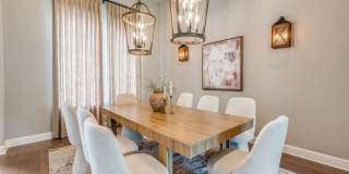 1410 Burgundy Gallery 16