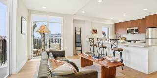 707 South Berendo Street Gallery 1