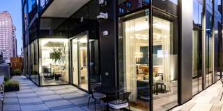 Josephine Gallery 86