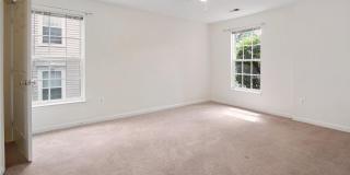 502 BRADLEY CT #5D Gallery 24