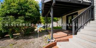 Charming and Bright 3 bed in Convenient Poulsbo community with amazing views! Gallery 22