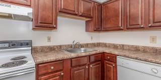 London Square Gallery 24