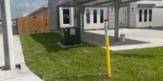 3117 W Kenwood Street Gallery 1