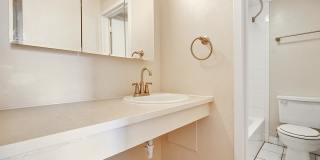 1300 Apartments Gallery 6