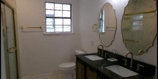 606 E 21st Street Gallery 21