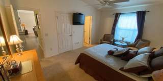 Immaculate, fully furnished 2-bedroom, 2-bath patio villa nestled in the Village of Mallory. ANNUAL LEASE Gallery 18