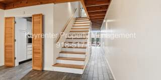 2 Bed 2.5 Bath Right off Cherry Street!! Gallery 5