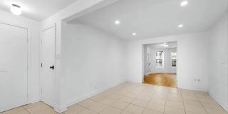 64 Bainbridge St Gallery 1