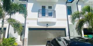 4433 N Aqua Bella Ln Gallery 1