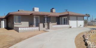 3 bed 2 bath house on the mesa! Gallery 1