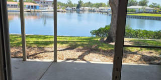 Waterfront Living Near Downtown St. Pete | Boat Access + Designer Finishes Gallery 14