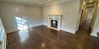 1092 McLynn Avenue NE Gallery 5
