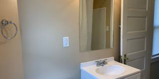 Charming 2BR home in Pittsburgh Charming 2BR home in Pittsburgh Gallery 4