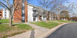 Oval Spring Apartments Gallery 25
