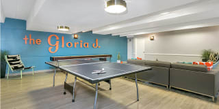 833 Dexter Gallery 16