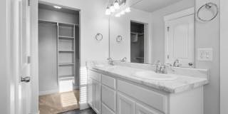 219 West Silver Springs Drive Gallery 16