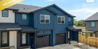 STUNNING 3 Bed / 2.5 Bath Brand New Townhome!! Gallery 1