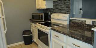 Cozy Garden Level Condo in Boulder Gallery 6